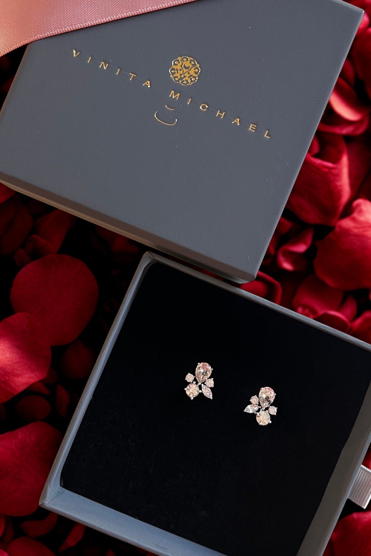 Luna Valentine's Limited Edition Gift Set